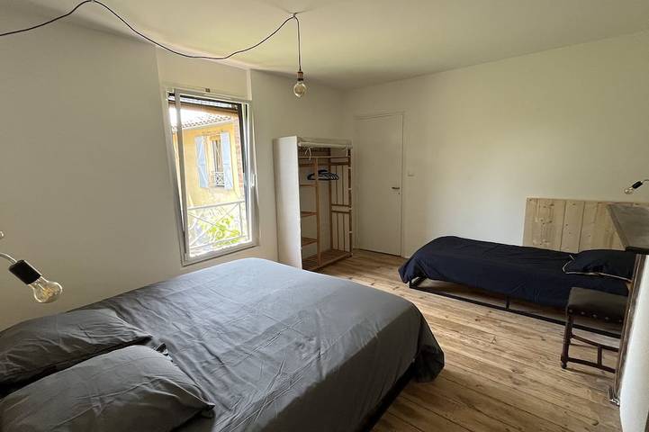 The countryside in the city center, swimming pool, large garden, quiet. in Gaillac, Albi und Umgebung