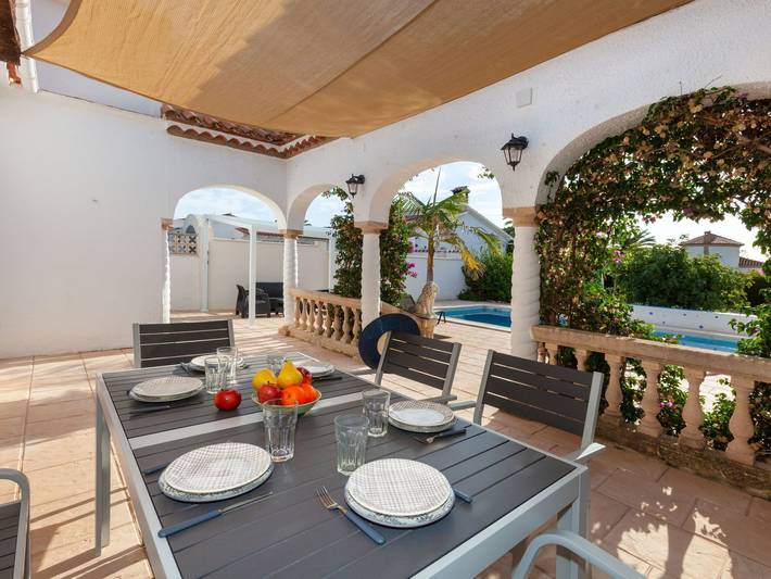 Ferienhaus für 6 Personen, mit Terrasse in Mont-roig del Camp - 2