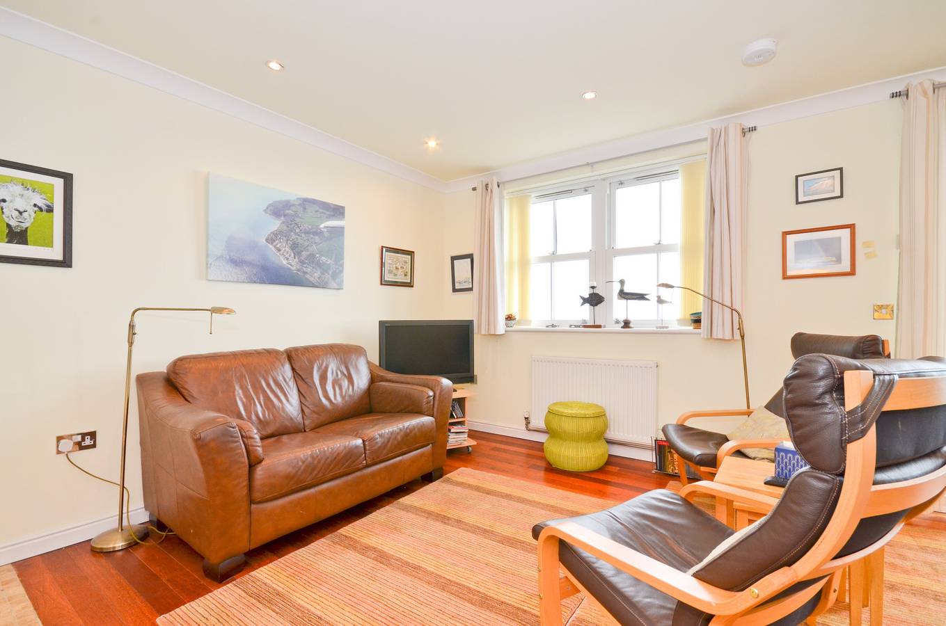 Entire apartment, Shanklin Stunning Sea Views in Shanklin, Isle of Wight