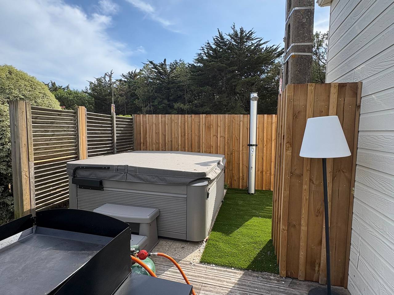 Maison Familiale à 700m Plage, Spa, Animaux Bienvenus in Saint-Hilaire-de-Riez, Vendée