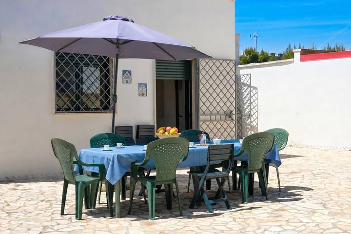 Casa vacanza per 8 persone, con Terrazza a Torre Squillace