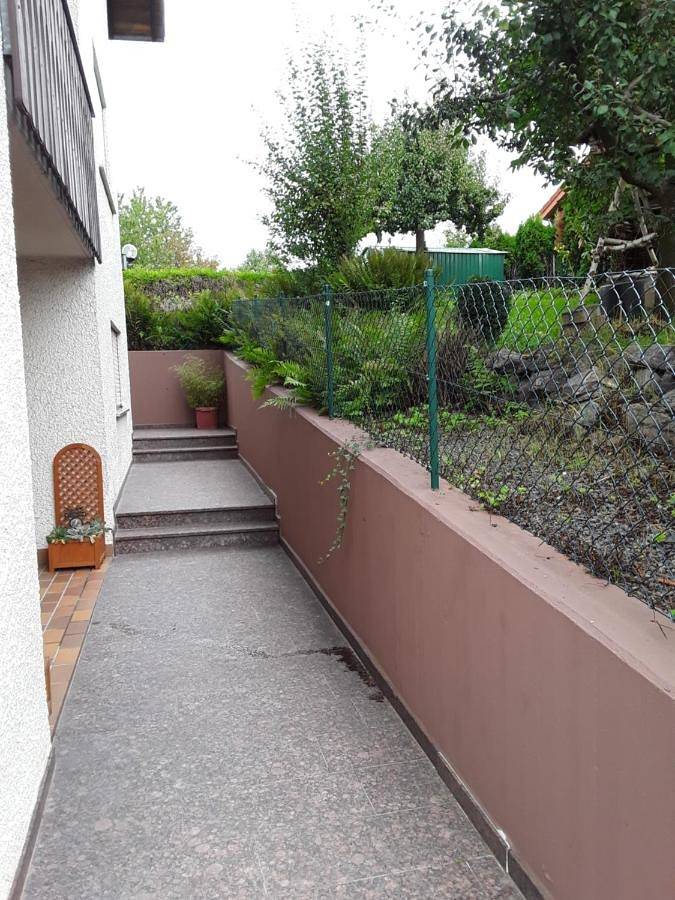 Ferienwohnung für 2 Personen, mit Terrasse und Garten sowie Ausblick in Mörlenbach - 4