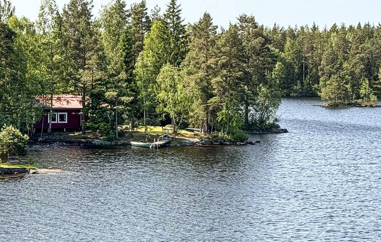 Ferienhaus für 9 Personen, mit Terrasse und Seeblick sowie Sauna und Garten, mit Haustier in Hultsfreds und Umgebung - 3