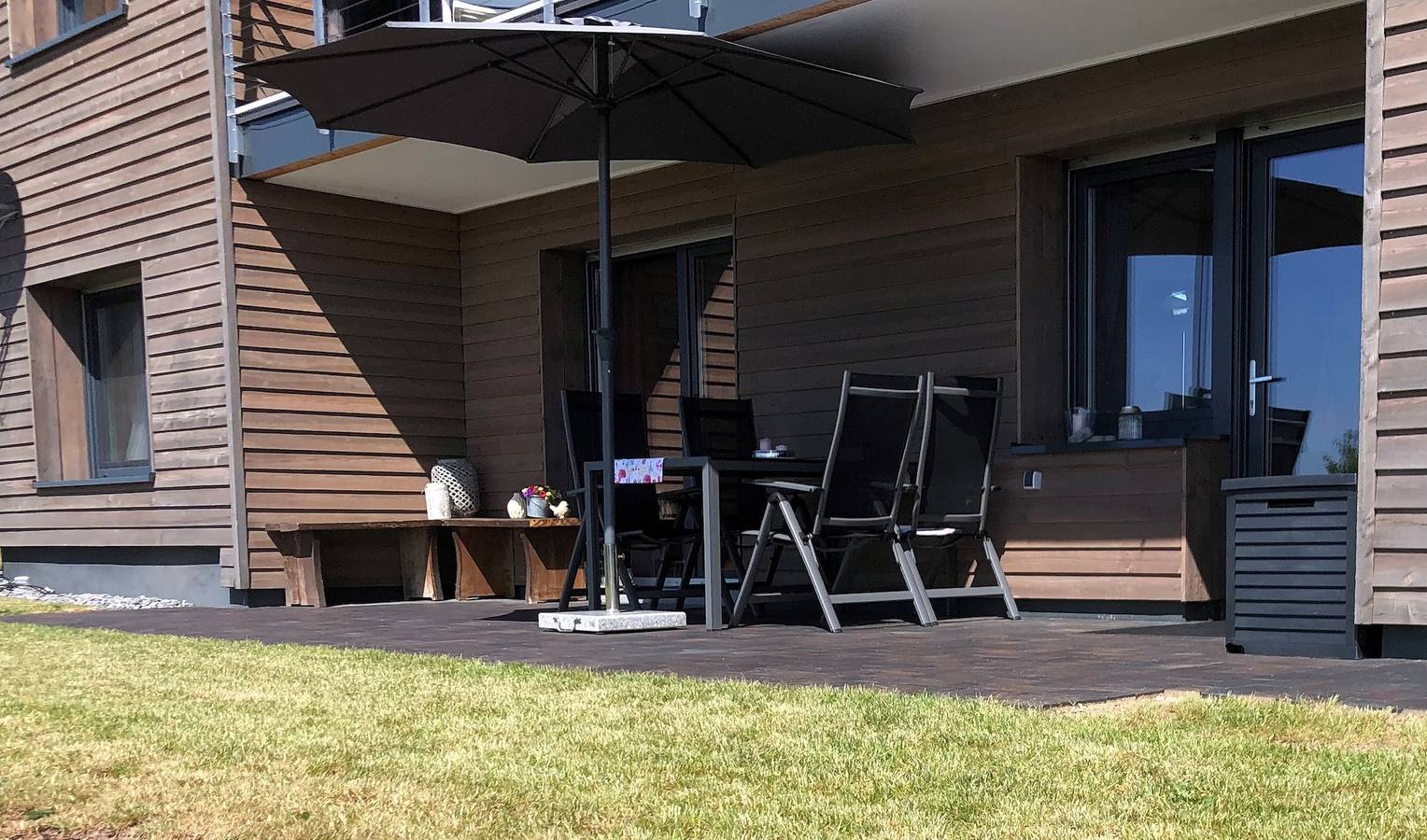 Ganze Wohnung, Apartment 'Fewo Auszeit Zum Anspel' mit privater Terrasse, Gemeinschaftsgarten & Wlan in Düdinghausen, Medebach