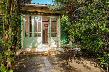 Gîte pour 2 personnes, avec jardin et piscine, animaux acceptés à Gaillac