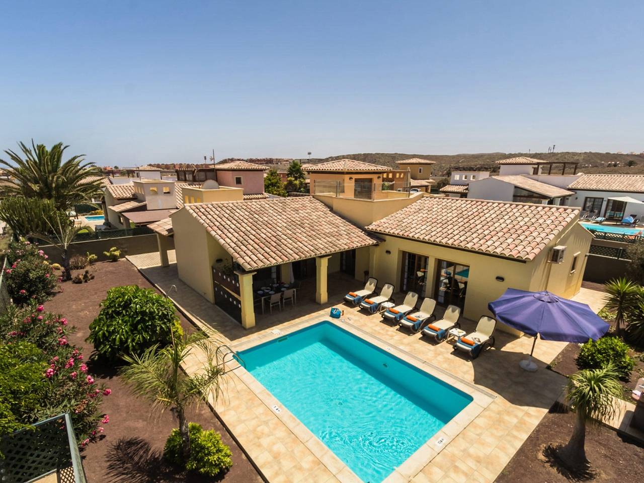Charmante Villa Canarienne avec Piscine Privée à Tuineje, Fuerteventura in Oasis Tamarindo, La Oliva