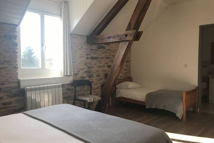 Location de vacances pour 3 personnes, avec piscine et jardin à Chalais (Aquitaine) - 3