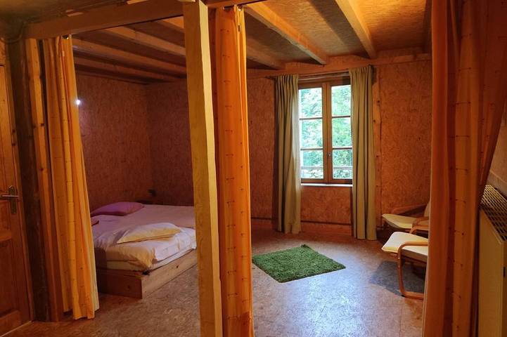 Gîte pour 12 personnes à Les Moussières - 3