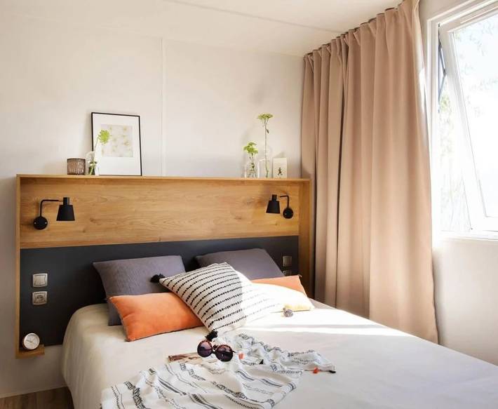 Mobil home pour 4 personnes, avec piscine à Salles-Curan - 2