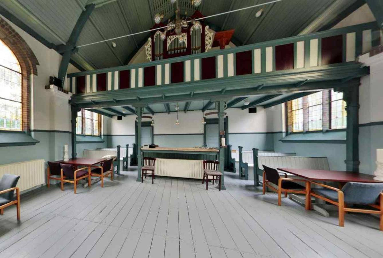Beautiful 4-person holiday church in the Groningen high land. in Loppersum (municipality), Groningen region