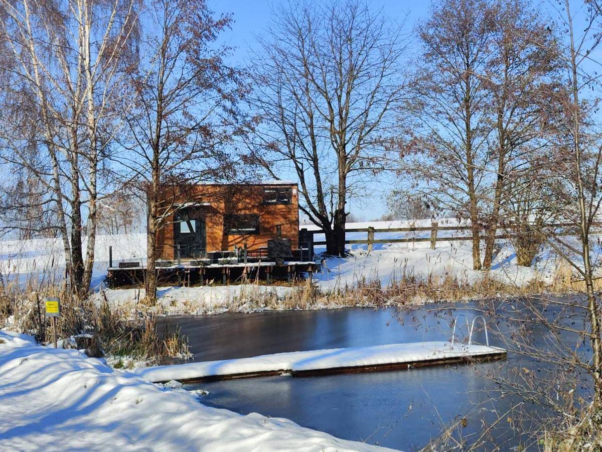 Tiny House am Naturteich mit Grill & Kamin - bis 5 Personen in Großharthau, Oberlausitz-Niederschlesien