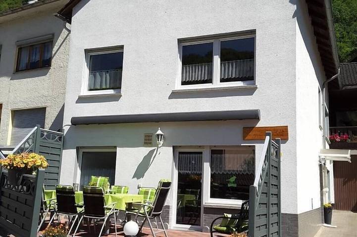 Ferienhaus für 7 Personen, mit Garten am Mittelrhein