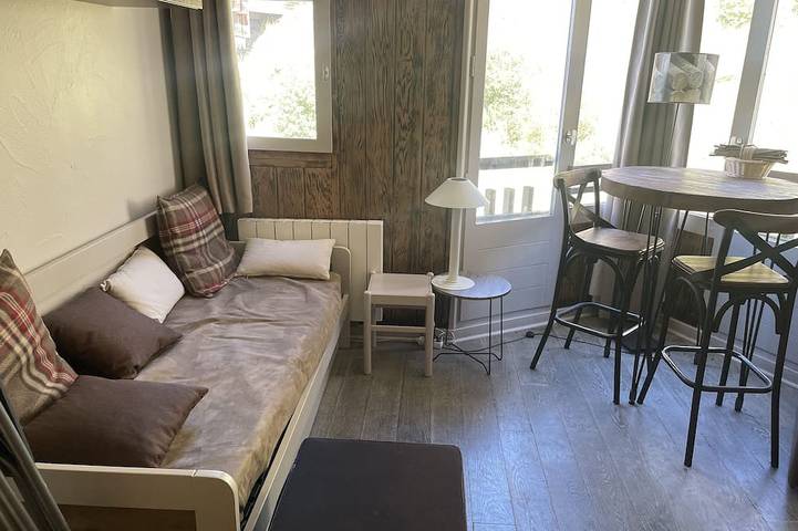 Entire apartment, Apartment at the foot of the slopes in Morzine, Les Portes du Soleil
