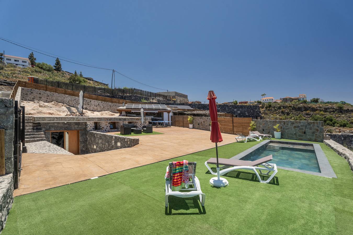 'Luxury Home la Cueva del Guanche' with Sea View, Private Pool and Wi-Fi in Taucho, Adeje