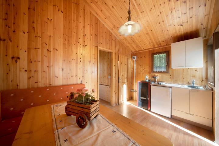 Chalet "Casa Bucaneve" con vista sulle montagne, Wi-Fi e giardino in Comune di Barzio, Prealpi Bergamasche Occidentali