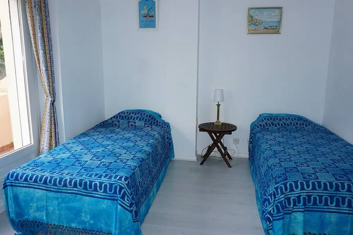 Maison de ville Dans Prime Location en recherché Belgravia Clu in Puerto Deportivo de Estepona, Estepona