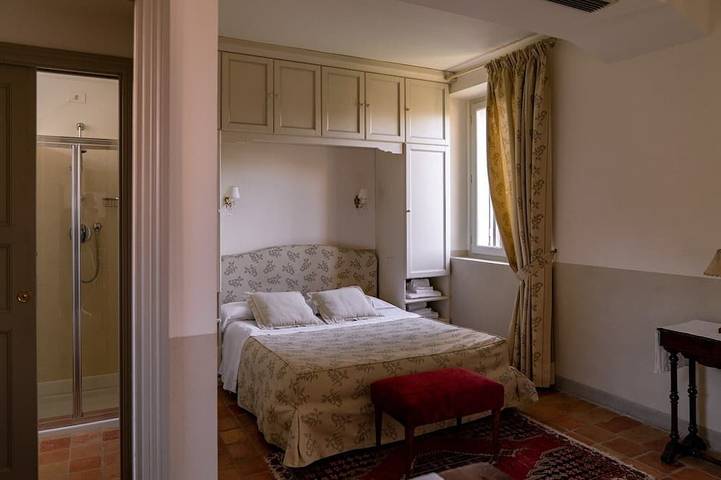 Appartement entier, Studio Mater Matuta: collines, piscine, mer. Il Pignocco Country House in Pesaro, Valle del Metauro