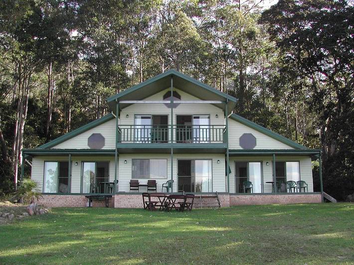 Chalet for 18 people, with garden and balcony in Nowra