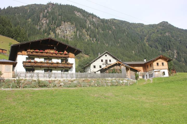 Bauernhaus für 6 Personen, mit Terrasse in Innsbruck und Umgebung - 2