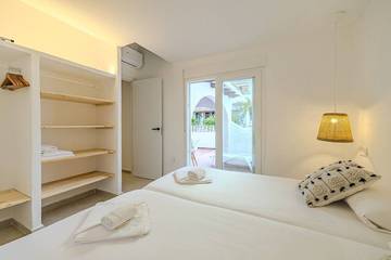 Villa pour 4 Personnes dans Las Marinas, Dénia, Photo 4