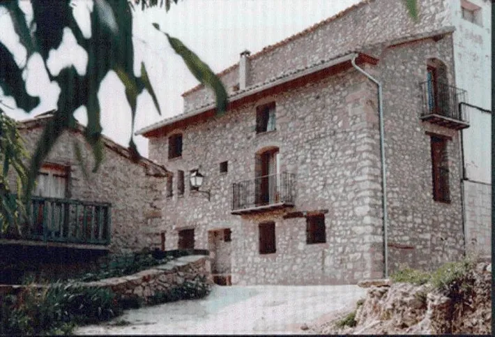 Country house for 4 people, with view and balcony, child-friendly - 1