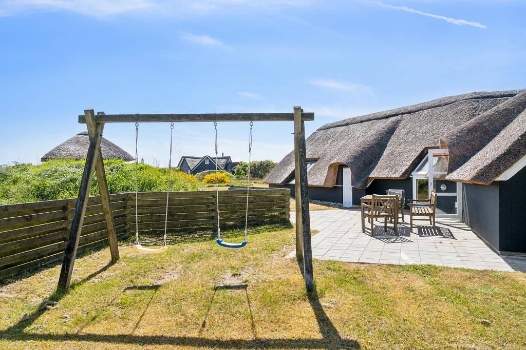 Pool house for 12 people with spa and sauna - close to the North Sea in Ringkøbing, Holmsland Klit