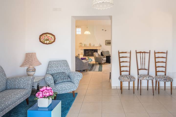 Villa per 10 persone, con giardino e panorama nonché balcone a Sannicola