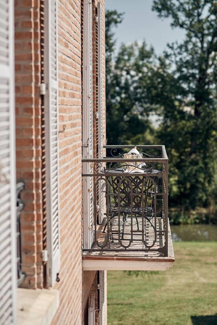 Maison d’hôte pour 2 personnes, avec jardin ainsi que vue et piscine à Montauban - 3