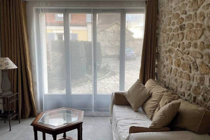 Location de vacances pour 2 personnes, avec jardin à Saint-Nom-la-Bretèche - 4