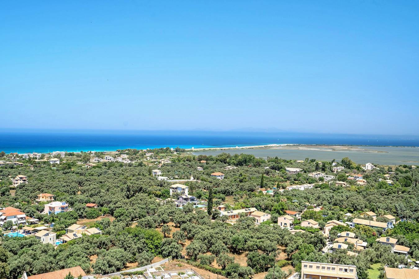Monolocale intero, Monolocale 'Lefkothea' con vista mare, Wi-Fi e aria condizionata in Frini, Leucade Città