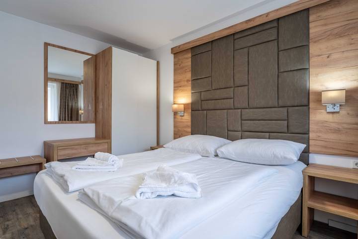 Ferienwohnung für 4 Personen, mit Balkon und Terrasse sowie Garten und Sauna in Piesendorf