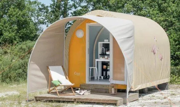Camping para 2 personas, con terraza además de vistas y jardín, Se admiten mascotas - 1