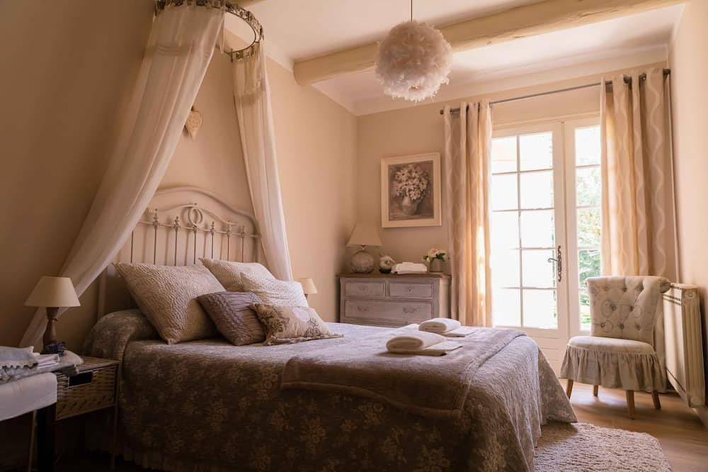 Provencal Mit Pool in Carpentras, Vaucluse