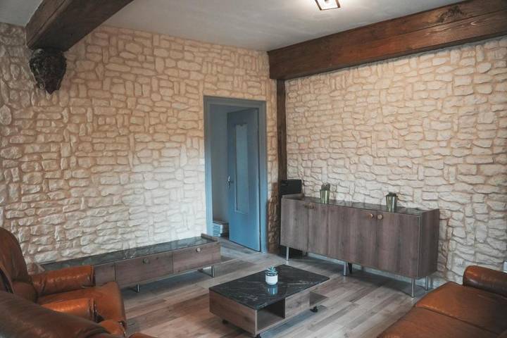 Location de vacances pour 4 personnes, avec balcon et vue à Saint-Léger-sur-Dheune - 3