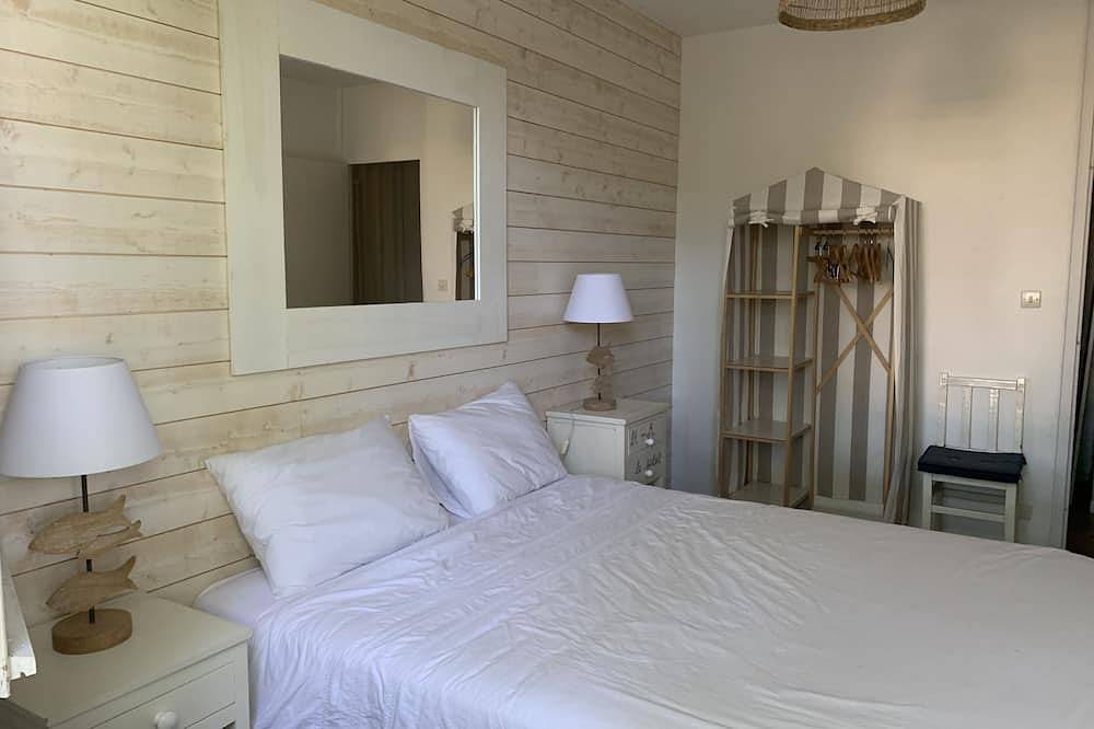 Villa familiale, la mer à la campagne, à 10 mn de Saint Palais sur mer in Breuillet, Côte de Beauté
