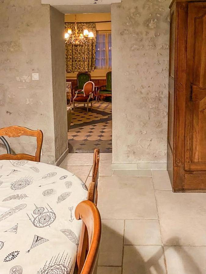 Five-Bedroom House in Lailly-en-Val, Sologne