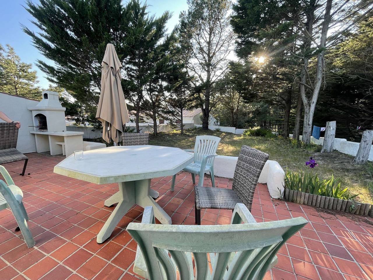 Maison avec accès direct à la plage, 2 terrasses, jardin clos, 3 chambres, parking privé à La Guérinière in La Guérinière, Noirmoutier