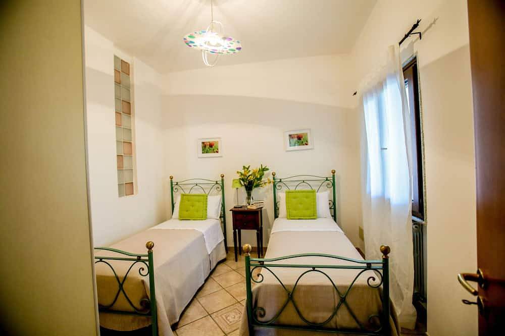 Villa privata a Ostuni ,piscina privata e wifi satellitare by Pugliadamare in Marina di Ostuni, Salento