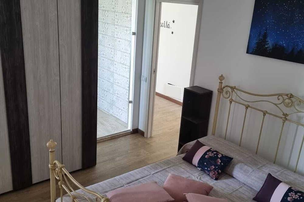 Apartamento entero, La Pace Degli Agrumi dista 13 km da Tropea e 15km da Pizzo Calabro in Briatico, Provincia de Vibo Valentia