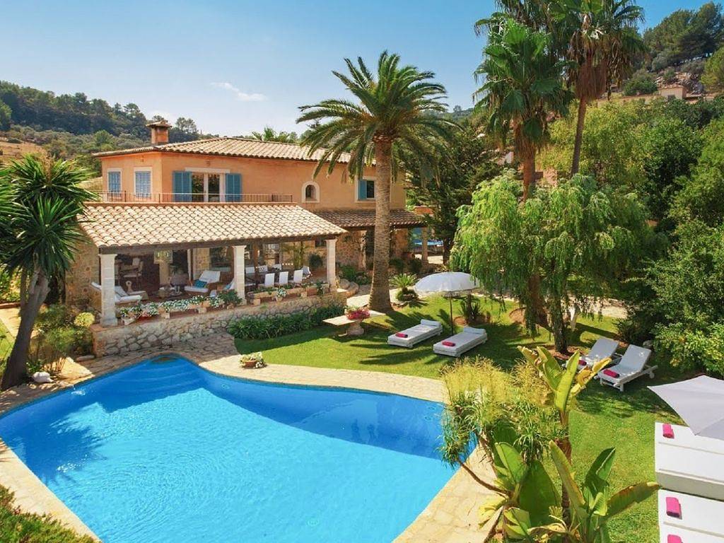 Villa 'Font' avec vue sur les montagnes, Wi-Fi et climatisation in Mancor De La Vall, Majorque L'intérieur Des Terres