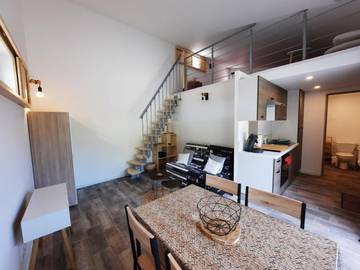 Gîte pour 4 personnes, avec terrasse à Villelaure