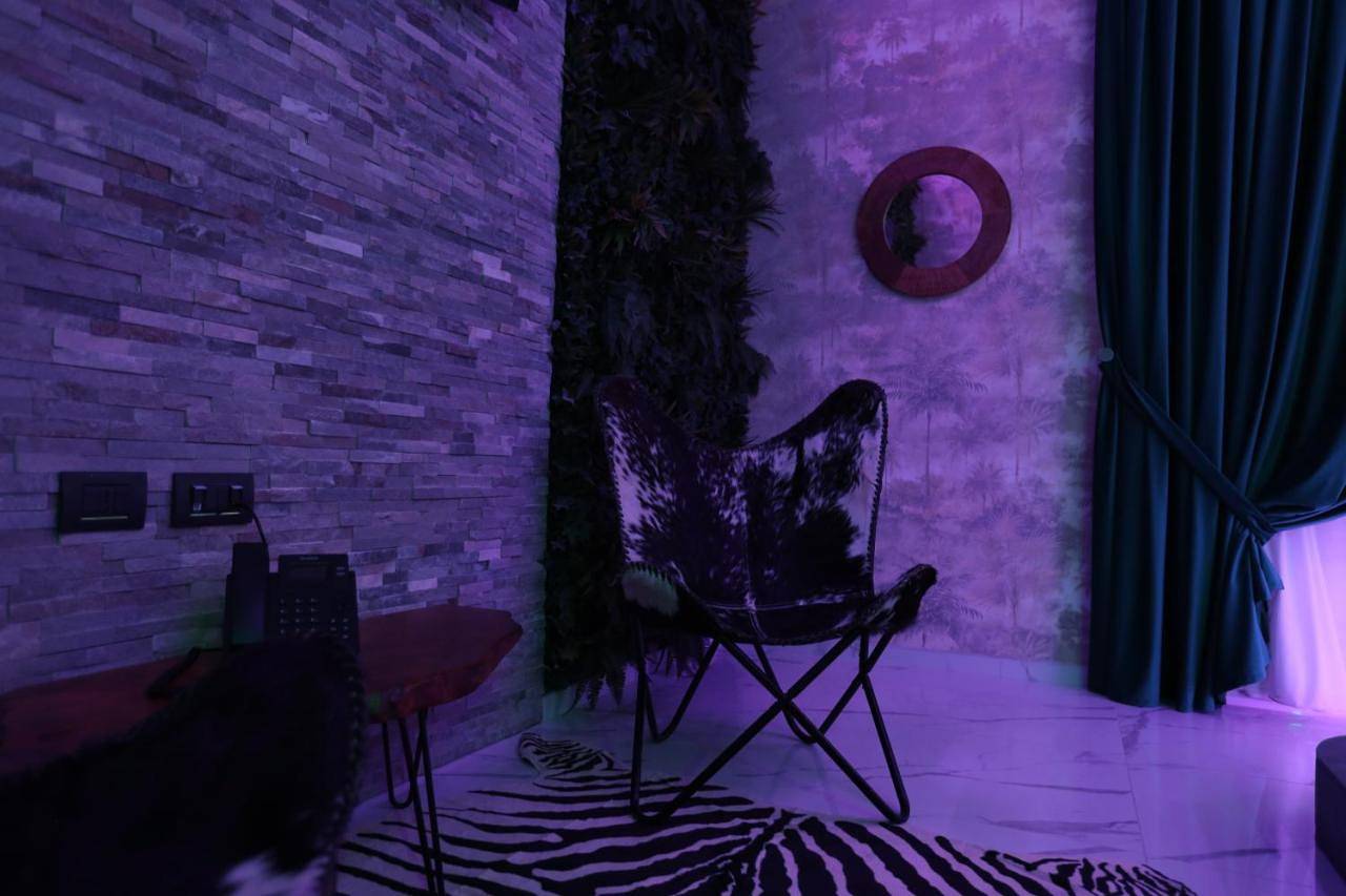 Suite with Spa Bath in Eboli, Provincia di Salerno