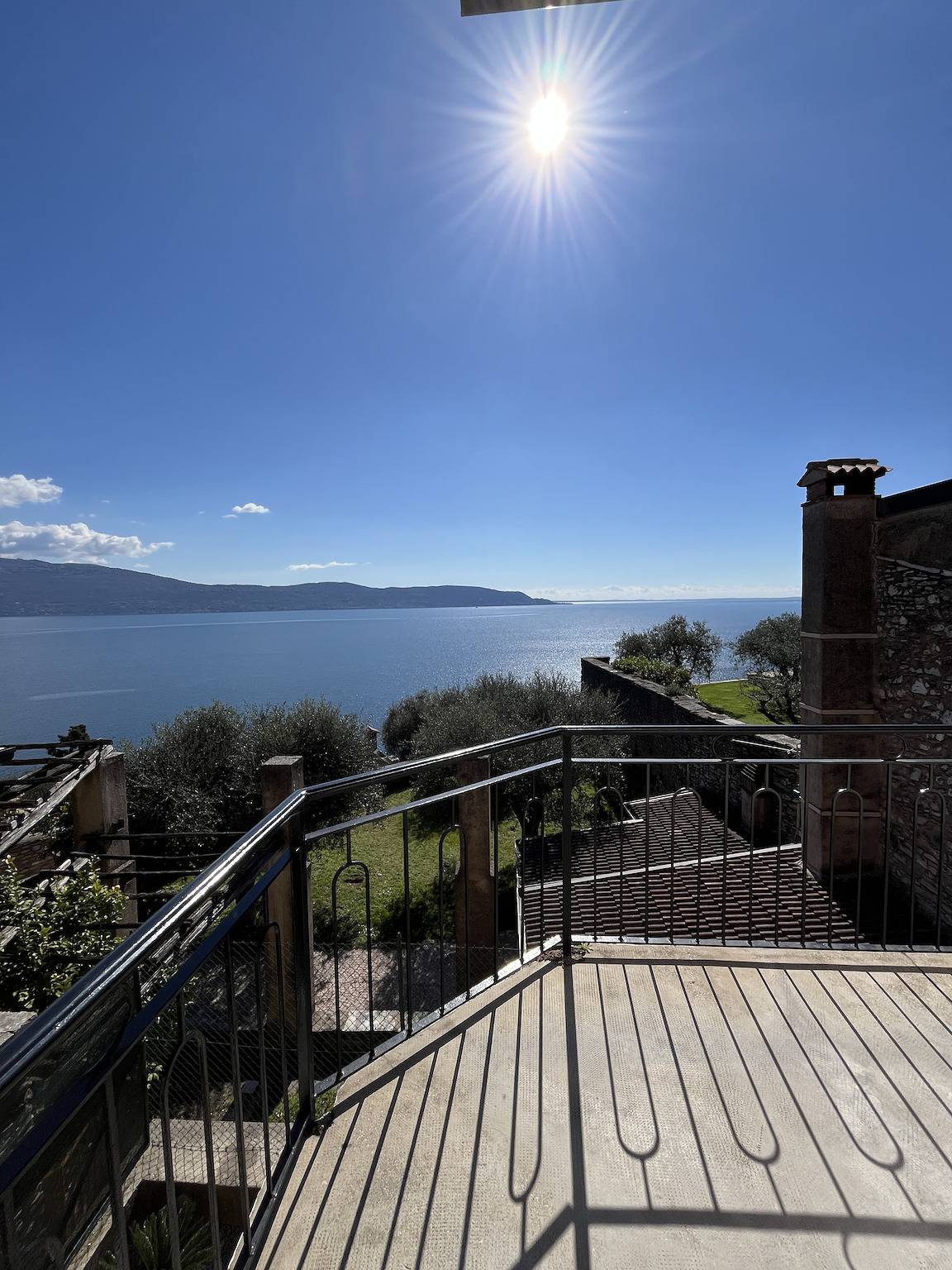 La vista dal Borgo in Toscolano-Maderno, Prealpi Gardesane
