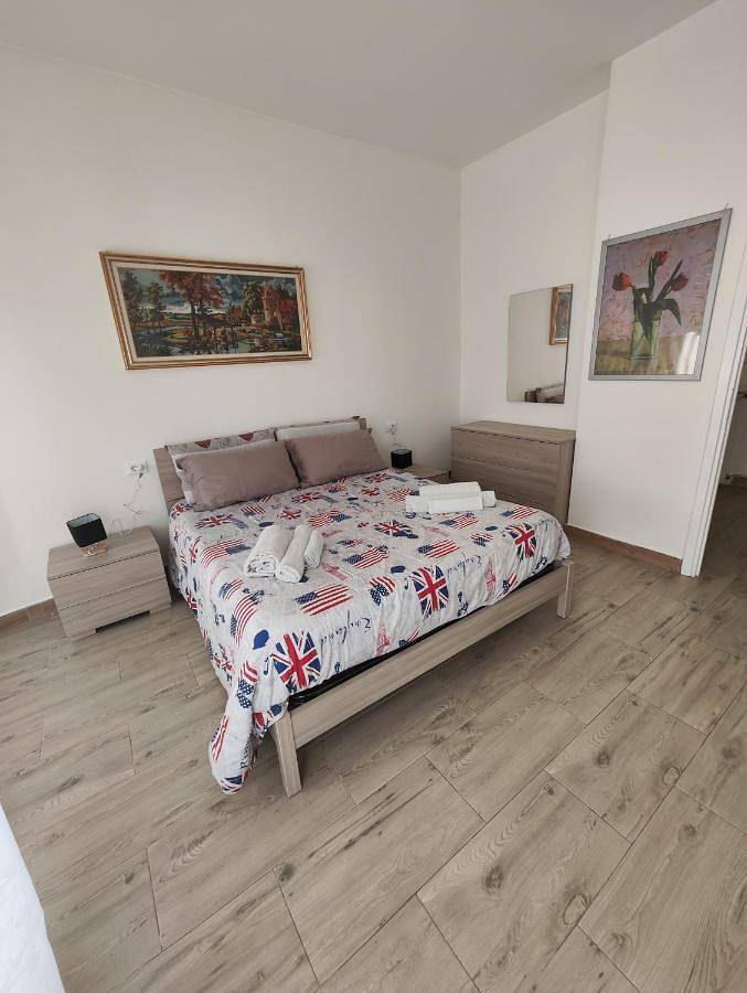 Gîte pour 6 personnes, avec balcon à Novare - 2