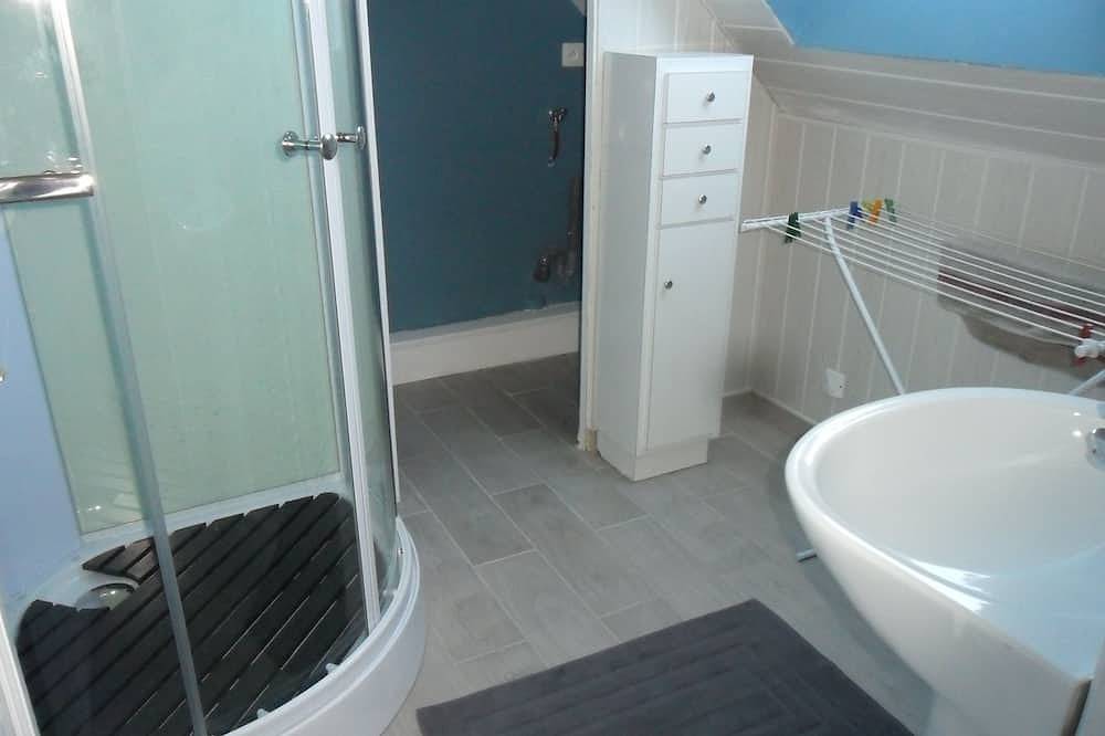 Loue Appartement 58 M² t3 .2chambres .a 30minutes des Plages par bus in Lanester, Côte des Mégalithes