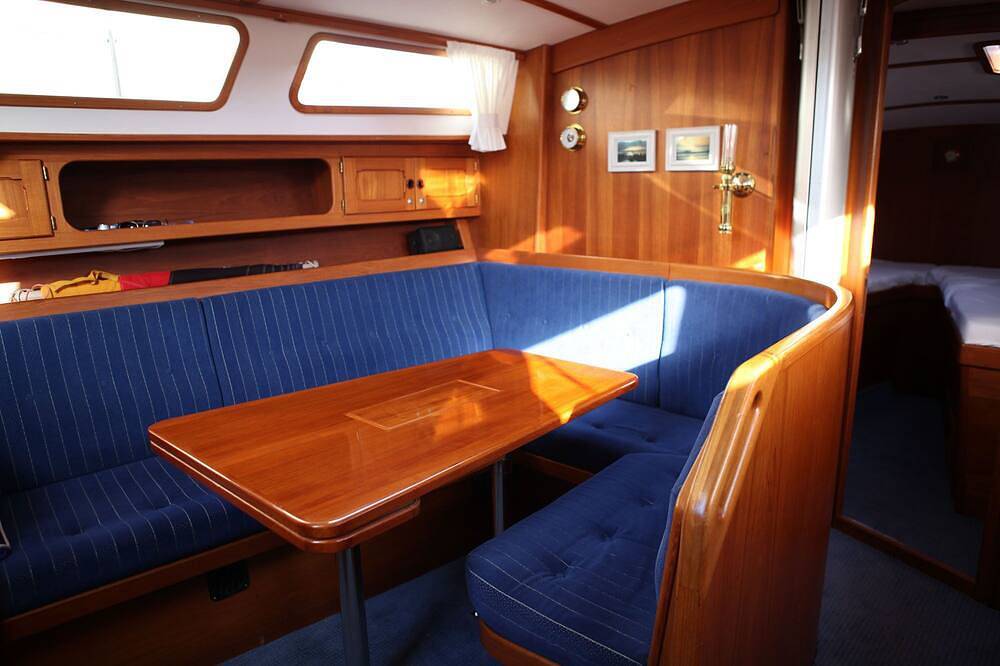 Eclipse of the sun . Wohnen auf der Yacht im Stadtzentrum in Greifswald, Vorpommern Greifswald