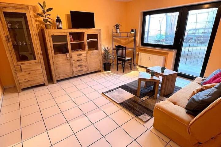 Ferienwohnung für 2 Personen, mit Balkon in Schweich an der Römischen Weinstraße