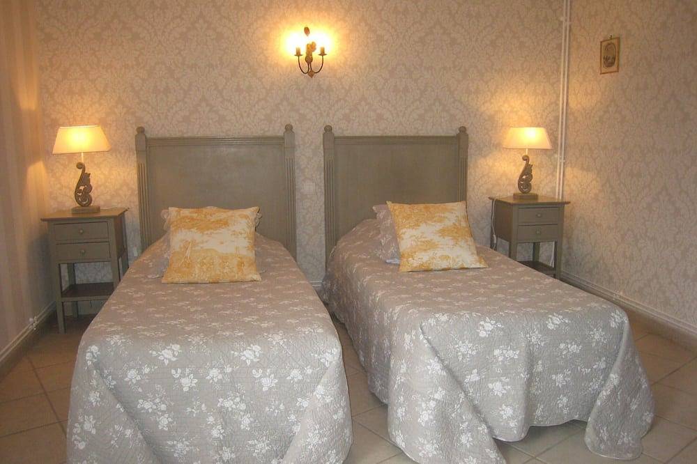 Chambre d’hôtes « Les Charmilles - Chambre Beige » in Charny-sur-Meuse, Verdun