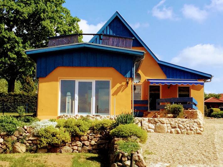 Ferienhaus für 2 Personen, mit Terrasse und Sauna sowie Garten in Dabel