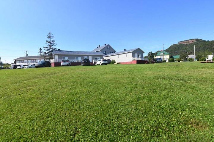 Hôtel pour 4 personnes, avec vue et jardin dans Percé
